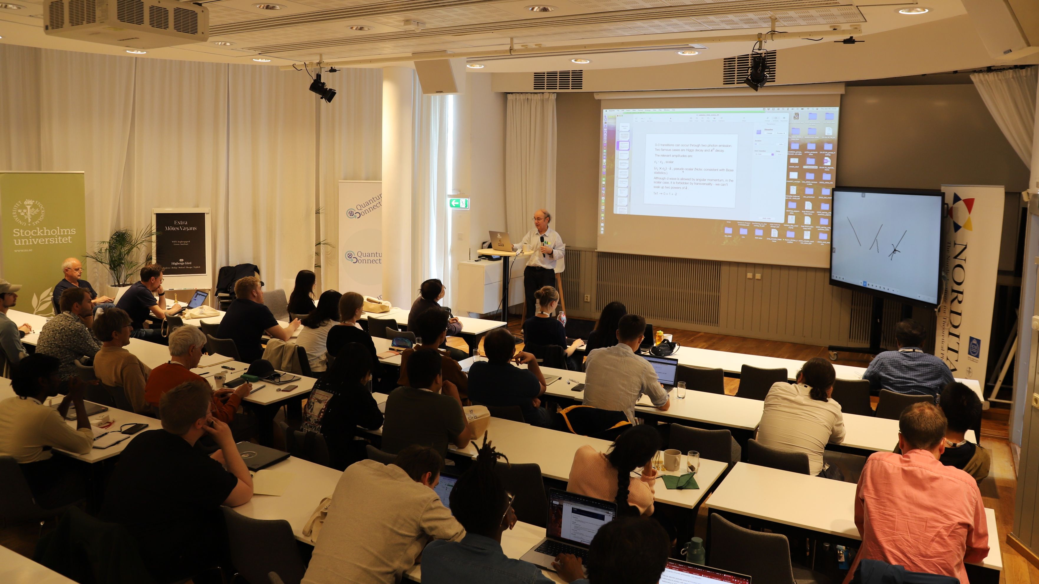 Frank Wilczek giving a lecture at the Quantum Connections Summer School