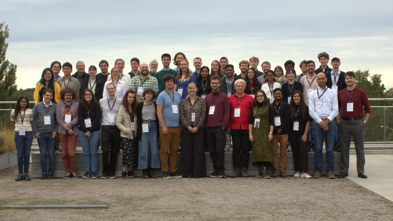 group photo Global End to End